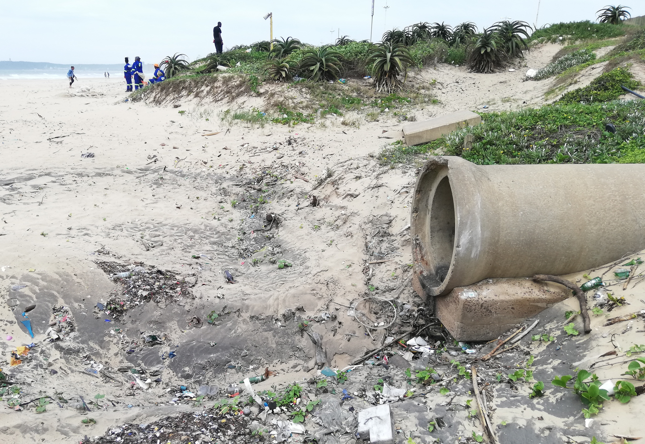 ethekwini-flooded-with-sewage-due-to-treatment-plant-failures-groundup